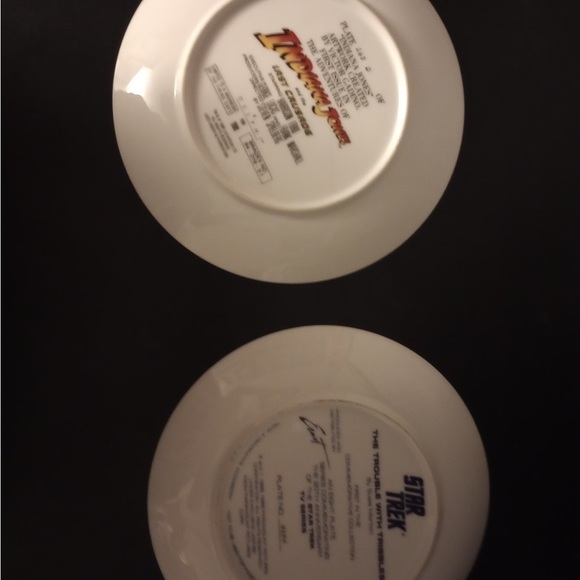 Collectible Plates Star Wars and Indiana Jone’s - Picture 8 of 8